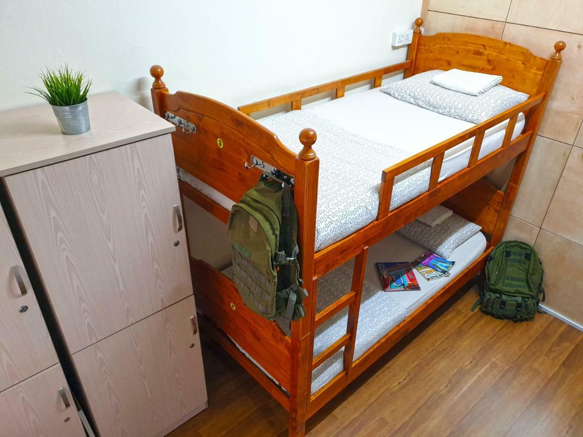 Auberge de jeunesse Klbackpacker.Com à Kuala Lumpur Extérieur photo